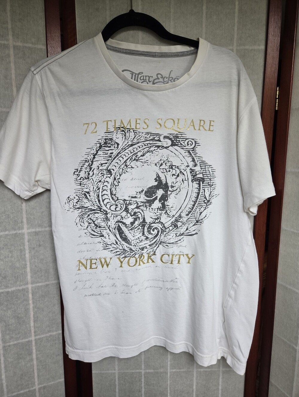Marc Ecko Vintage Graphic Tee Skull Gold Lettering Y2K Grunge Streetwear M